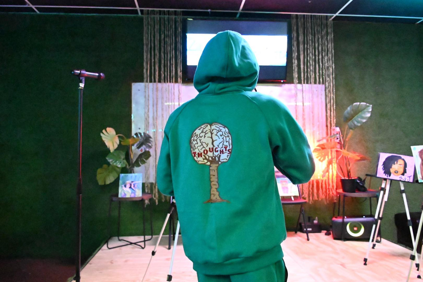 Spoken thoughts jogger set